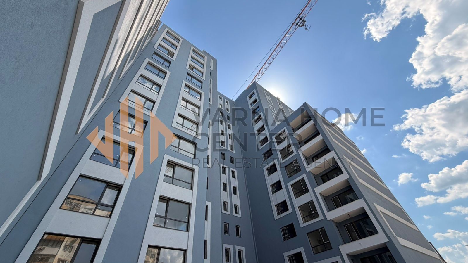 Нова сграда във Варна, Младост 2